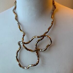 Industrial/Techno style maleable metallic necklace / bracelet.